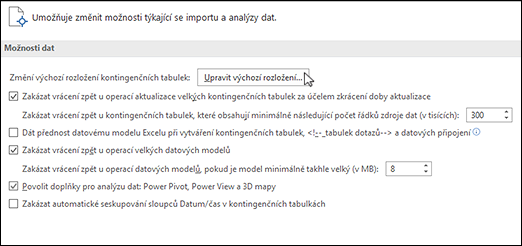 Úprava výchozího rozložení kontingenční tabulky v nabídce Soubor > Možnosti > Data