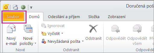 V Outlooku 2010 zvolte kartu Soubor.