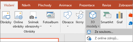 Pokud chcete do své prezentace přidat 3D objekty, použijte příkaz Vložení > 3D modely.