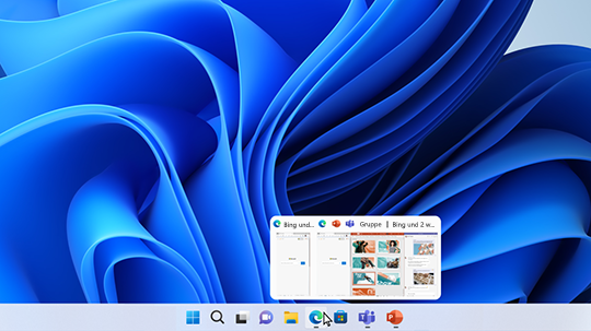 Zeigen Sie auf die Windows 11-Taskleiste, um eine Vorschau von Andockgruppen anzuzeigen.
