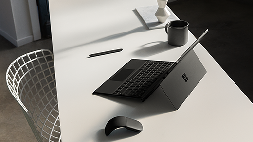 Image of a Surface Pro 6 on a desk