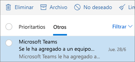 Archivar mensajes en Outlook en la Web