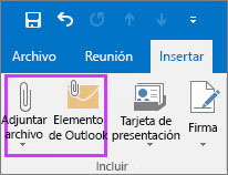 En la pestaña Archivo, haga clic en Adjuntar archivo o elemento de correo electrónico.