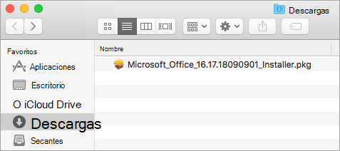 El icono Descargas en el Dock muestra el paquete instalador de Office 365