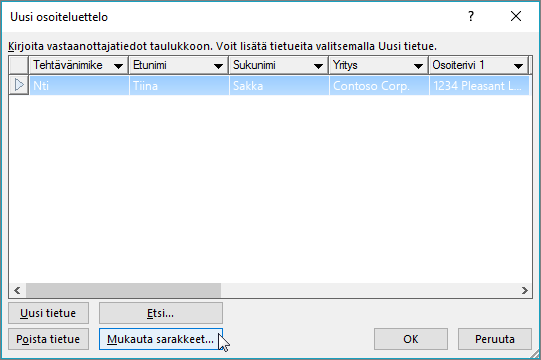 Voit lisätä mukautetut sarakkeet posti-luetteloon painamalla Mukauta sarakkeet -painiketta.