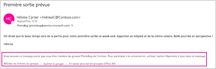 Tous les courriers que les invités reçoivent des membres du groupe comportent un pied de page incluant des instructions et des liens