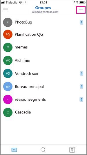 Appuyer sur le signe plus dans le coin supérieur droit de l’écran pour créer un groupe