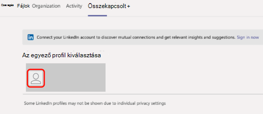 A Teams LinkedIn lapján egy piros mező emeli ki a megfelelő LinkedIn-profilt.