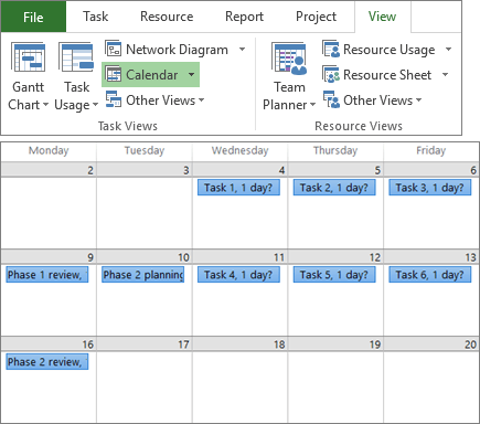 Gabungan cuplikan layar grup Tampilan Tugas dan Tampilan Sumber Daya pada tab Tampilan dan rencana proyek dalam tampilan Kalender.