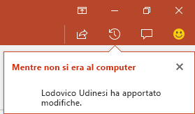 PowerPoint per Office 365 mostra chi ha apportato modifiche al file condiviso mentre si era assenti.