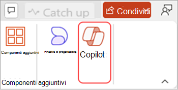 Screenshot del pulsante Copilot in PowerPoint nel menu della barra multifunzione