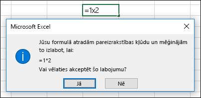 Ziņojuma lodziņš, kurā tiek lūgts aizstāt zīmi x ar *, lai reizinātu