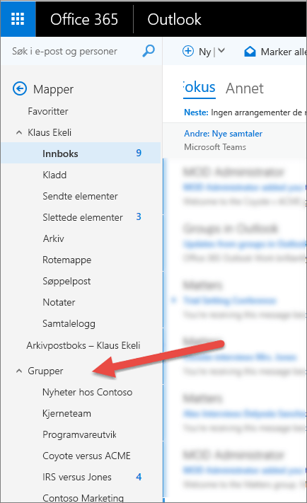 Du finner gruppene i navigasjonsruten til venstre i skrivebordsversjonen for Outlook eller Outlook på nettet.