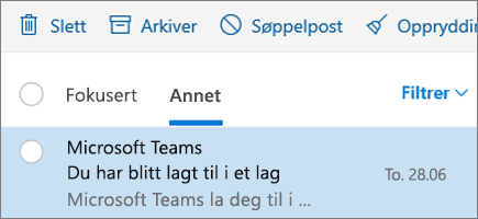 Arkivere meldinger i Outlook på nettet