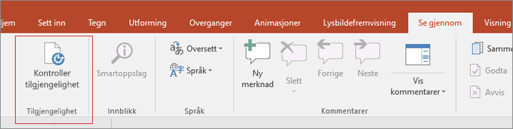 Skjermbilde av brukergrensesnittet i Word som viser Se gjennom > Kontroller tilgjengelighet med en rød boks rundt.