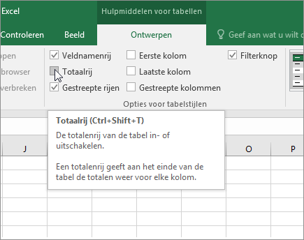 De optie Totaalrij op het tabblad Ontwerpen