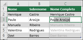 Concatenar dados com o Preenchimento Relâmpago