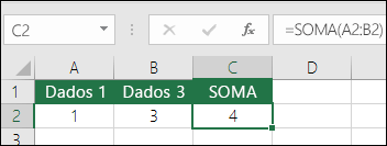 A função SOMA se ajusta automaticamente a colunas e linhas inseridas ou excluídas