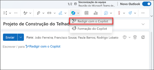 Opção de menu suspenso "Rascunho com Copilot" no Novo Outlook