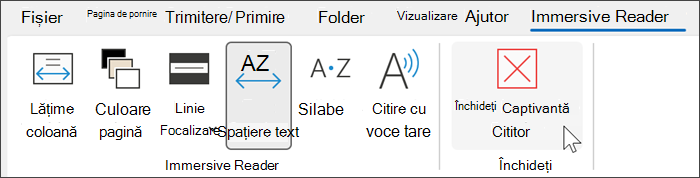 Immersive Reader tool in Outlook with cursor hovering over "close"