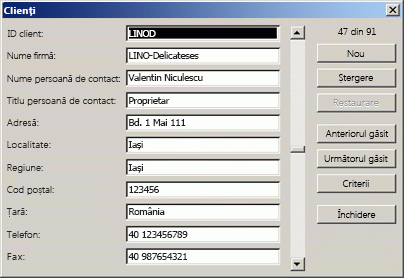 Exemplu de formular de date obișnuit