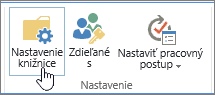 Tlačidlá nastavení knižnice SharePoint na páse s nástrojmi