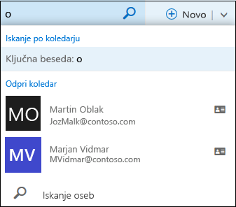 Seznam iskanja v koledarju, ki se prikaže, ko vnesete nekaj v iskalno polje v koledarju in se ujema z imenom na seznamu stikov ali v imeniku.