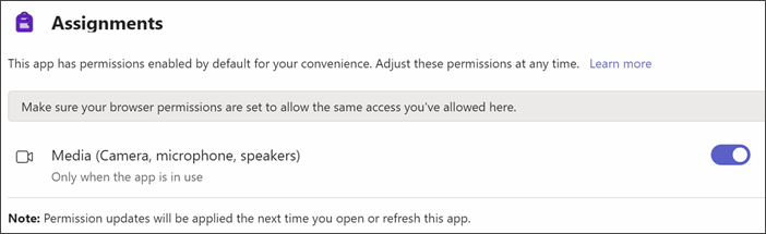 Snimak ekrana Teams postavki nakon izbora dozvole aplikacije. postavka pod imenom Mediji se prikazuje sa uključenim preklopnikom.