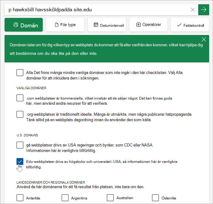 Skärmbild av listrutan för domänval. Alternativen visas med förklaringar (liknar dem i artikeln)