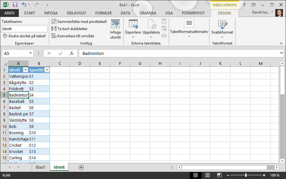 Namnge en tabell i Excel