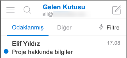 Outlook’un iPhone’da nasıl göründüğünü gösteren bir resim.