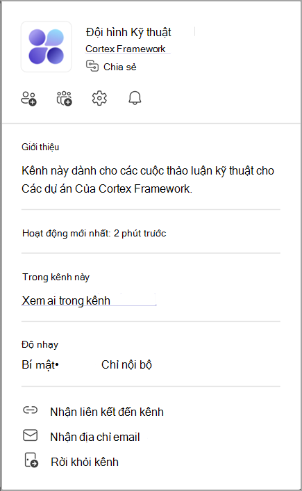 Ảnh chụp màn hình thẻ kênh. Trỏ đến tên của kênh để xem thẻ kênh của kênh đó.