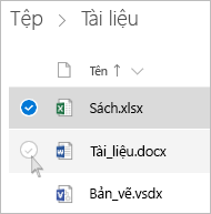 Ảnh chụp màn hình khi chọn một tệp trong OneDrive ở dạng xem danh sách