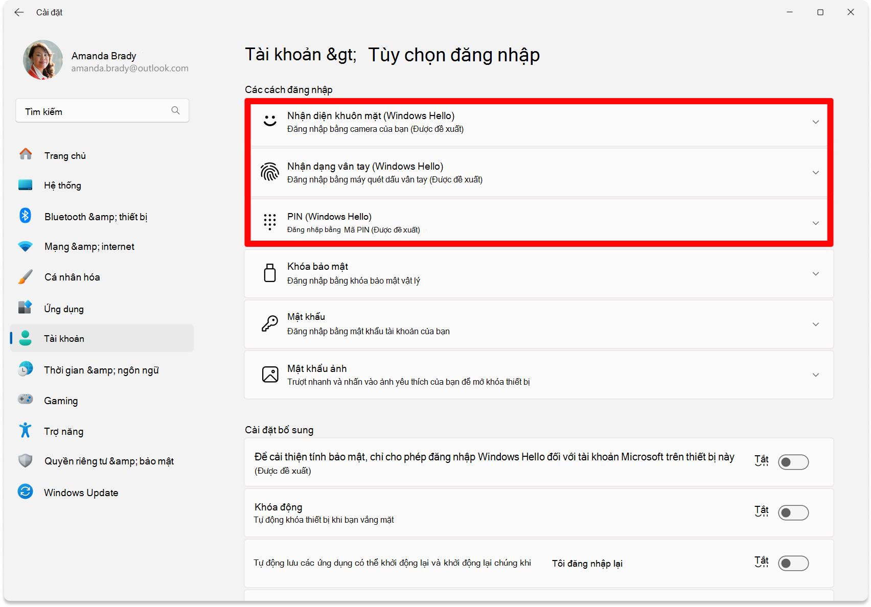 Ảnh chụp màn hình Cài đặt - Tùy chọn để đặt cấu hình Windows Hello.